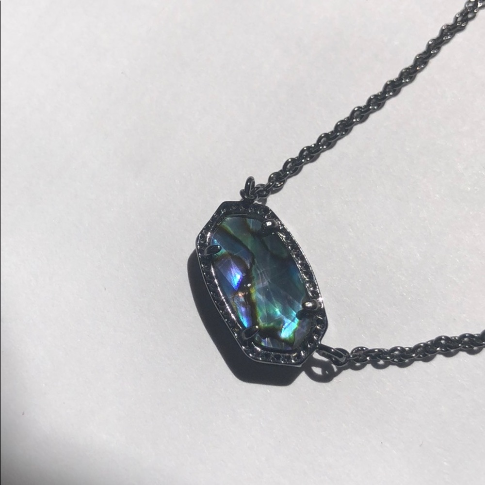 NWOT Kendra Scott abalone Elisa necklace